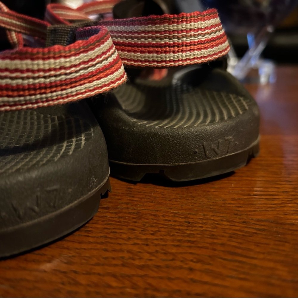 Chaco sandals women's shoes size 7 - Picture 2 of 4